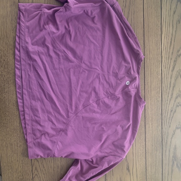 lululemon athletica Pink Crop Top - Picture 2 of 4